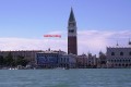 Venezia, rubate le passerelle per l’ acqua alta