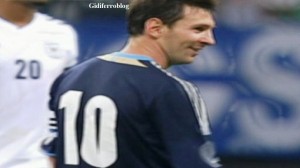 Germania-Argentina, Lionel Messi invasione campo del tifoso