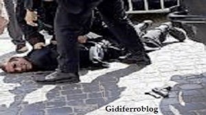 Dramma davanti Montecitorio, Disoccupato ferisce due Carabinieri